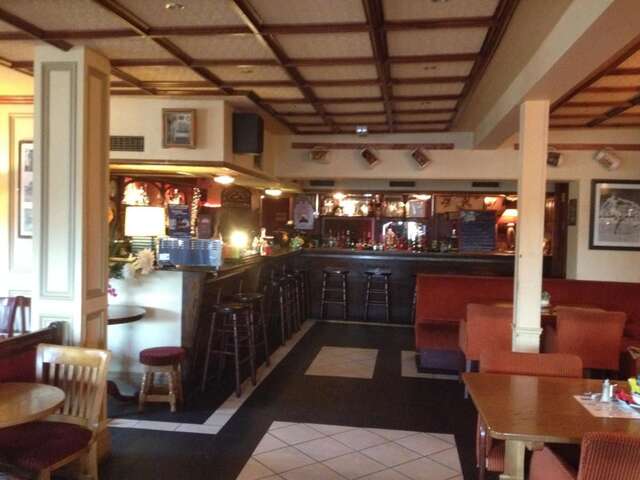 Гостевой дом Glendine Inn Килкенни-13